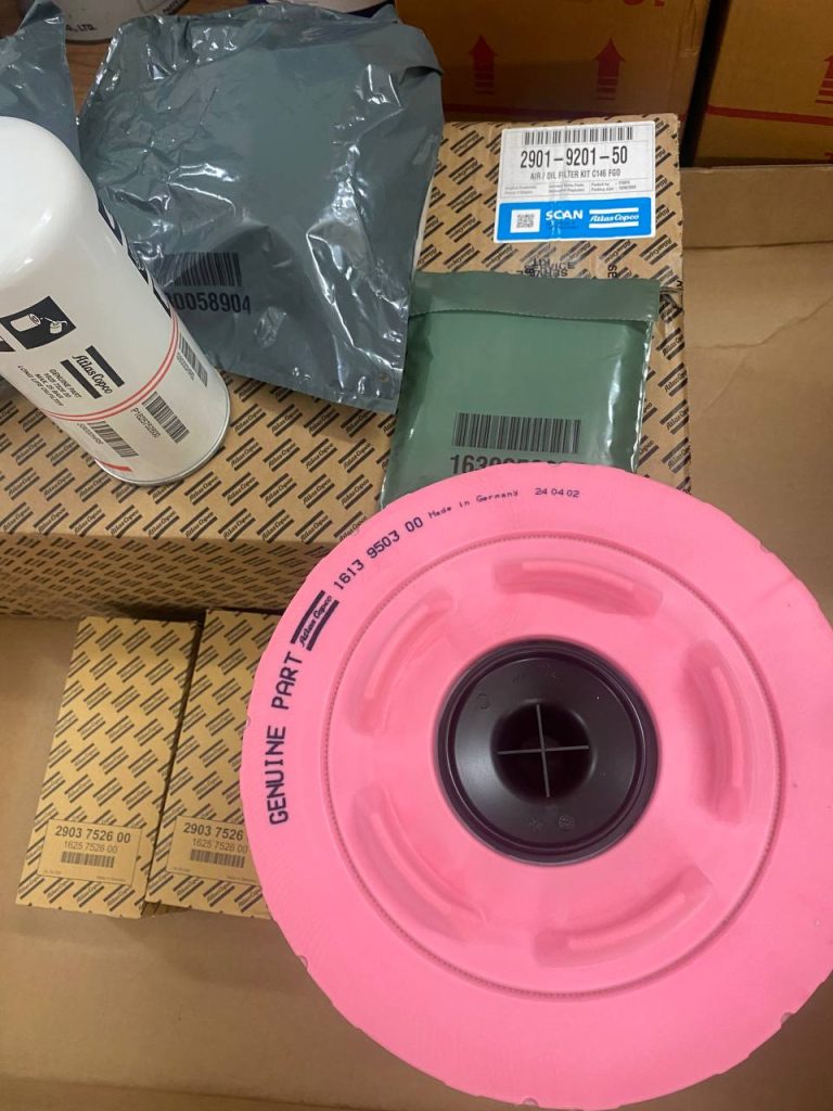 Lọc dầu Atlas Copco 1613610500