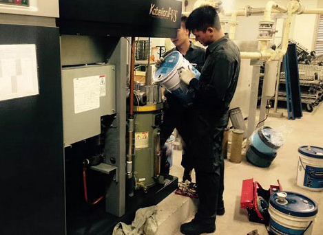 Các bước thay dầu máy nén khí